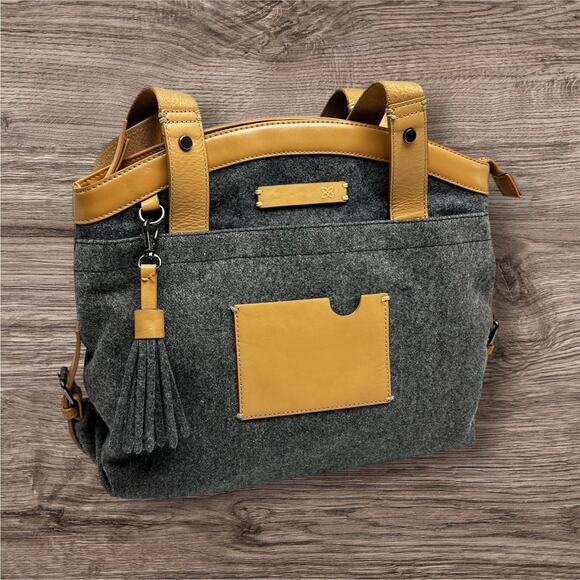 Sherpani Tiegan Tote Shoulder Bag Purse Wool Faux Leather Outdoor Boho Gray - Picture 1 of 13